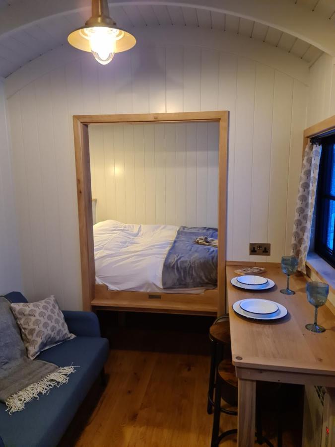 Milberry Green Meadows Warlingham Екстериор снимка